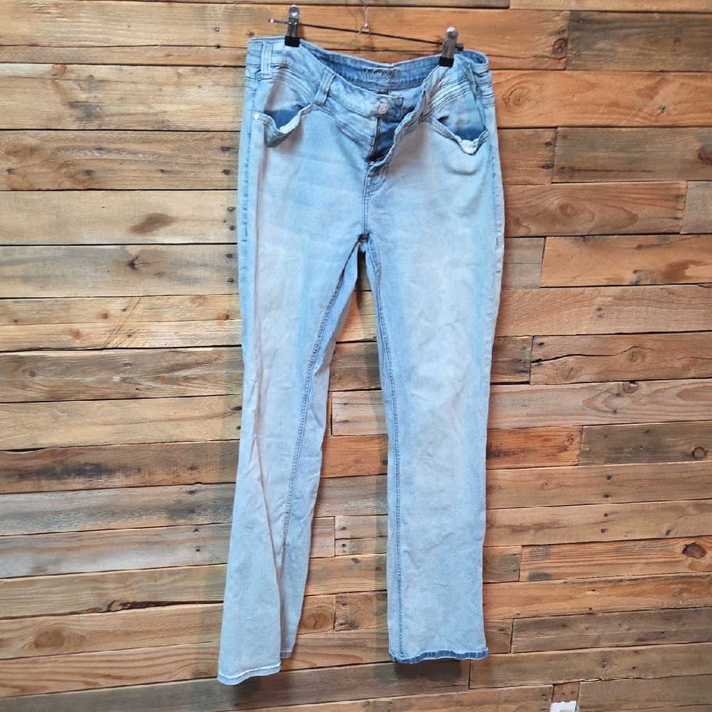Rock & Roll Cowgirl Sky Blue Straight Leg Jeans Western Cheap Cute